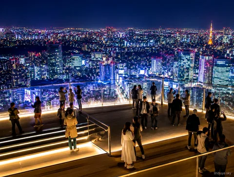 Tour nocturno Shibuya Sky, Tokio iluminado desde el mirador